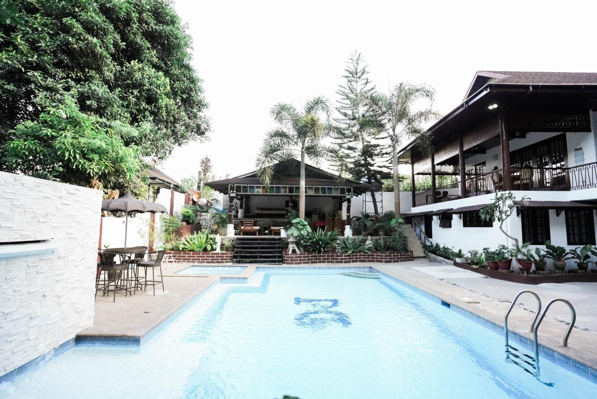 Casa De Celestina Private Resort Silang Exterior photo